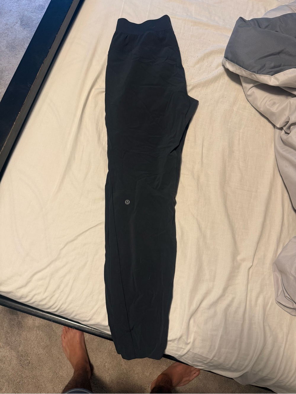 Lululemon Dark Grey Athletic Pants Small